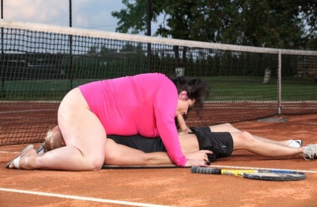 thick asian midget free porn pics