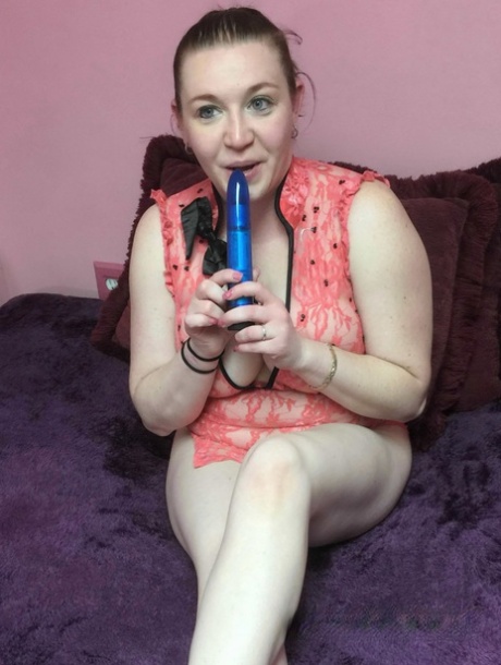 bbw self pee exclusive photo