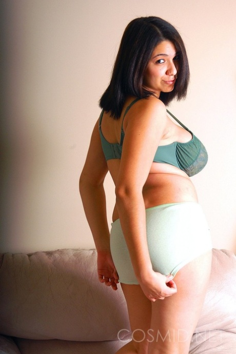 amateur italian housewife bbw blow beautiful nude pictures