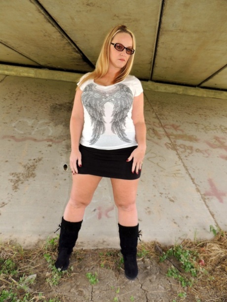 british bbw ffm art xxx galleries