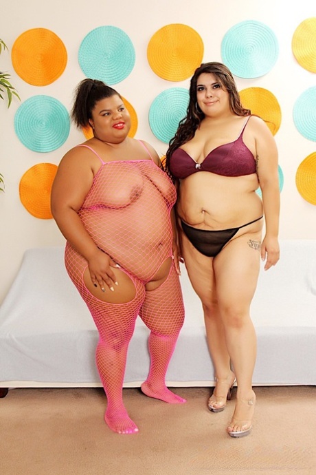 thick sexy girls free nude image