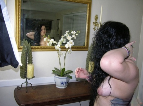 curvy body girl nice image
