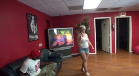ebony fat ass clapping erotic img