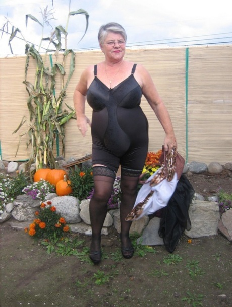 thick stuck free sexy picture