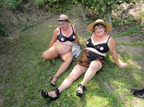 fat teens getting cumed on art xxx images