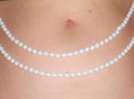 bbw navel play adult pic