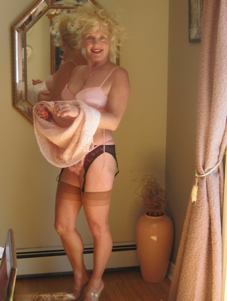 bbw mature ff stockings art xxx pics