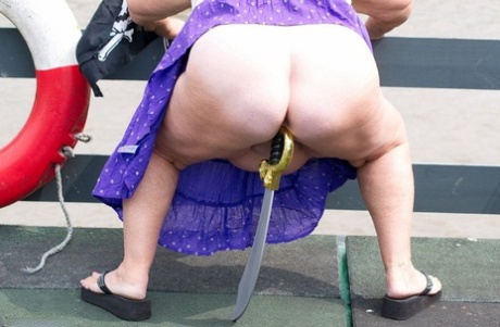 fat beach hd pics