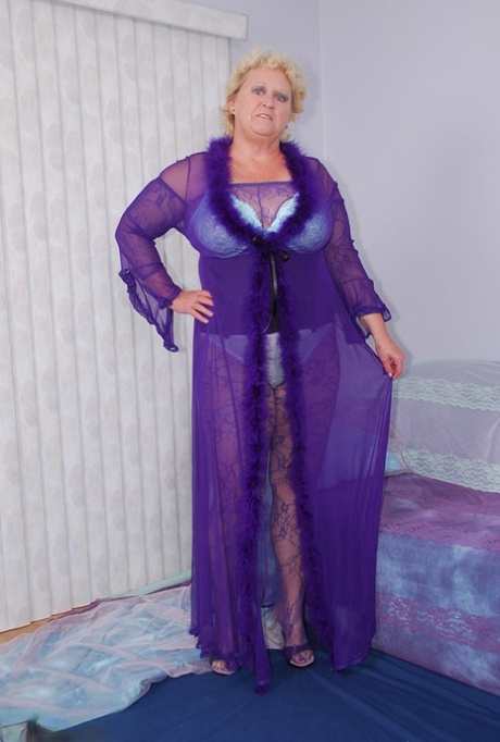 mature bbw wife dressed undressed beautiful porn gallery