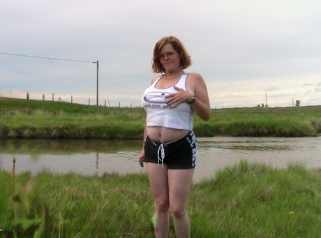 bbw jiggling sex pic