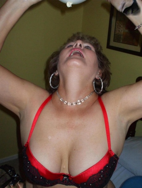 amateur chubby german hd porno gallery