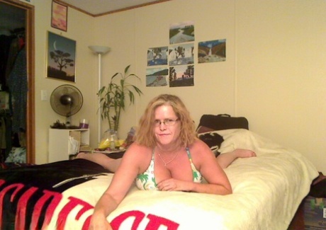 thick thigh emo hot xxx image