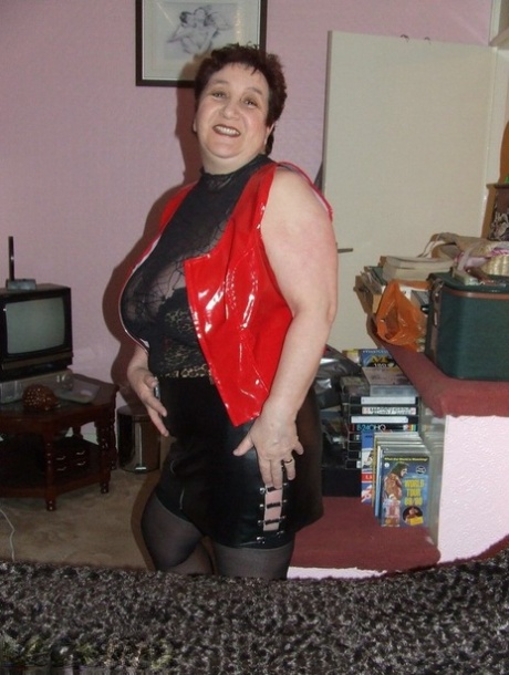 fat girl first time porn porn pic