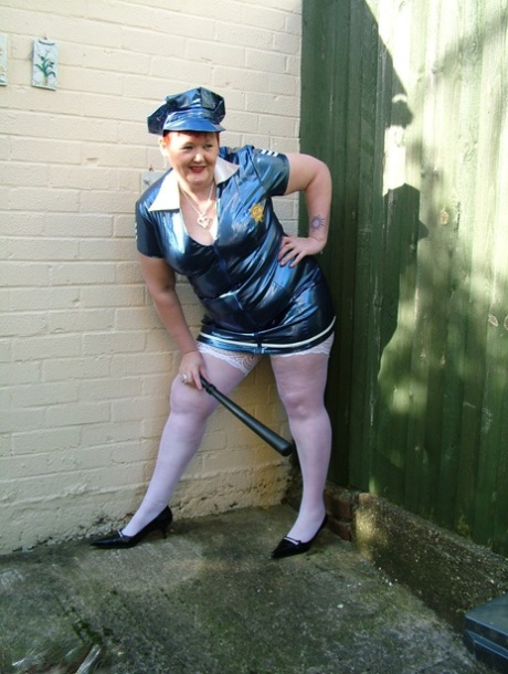 bbw strapon caption exclusive pictures
