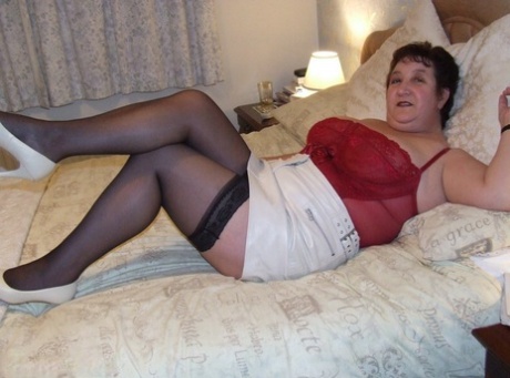 massive bbw using dildo sexy gallery