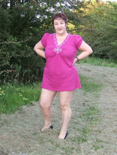 huge verry fat saggy tits erotic pic