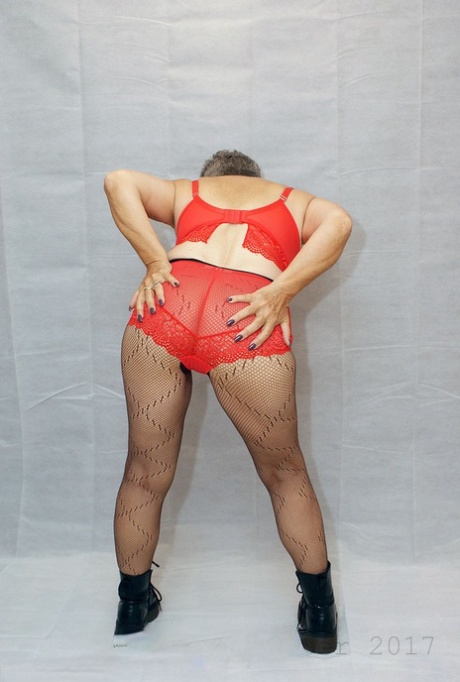 curvy latina rose monroe porno image