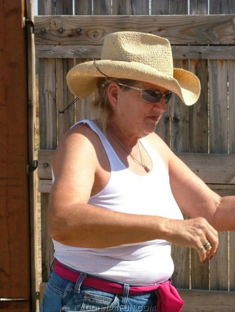 thick whitegirls beautiful xxx image