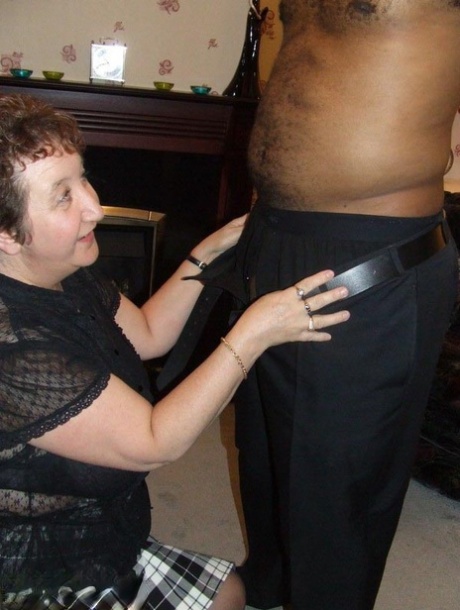 xbooru ass bent over big ass black corset curvy dark free sex pic