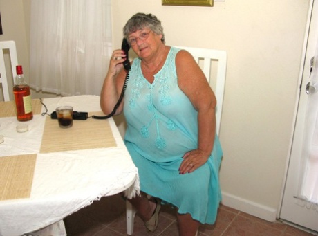 shower with ssbbw lovely sillk beautiful photos
