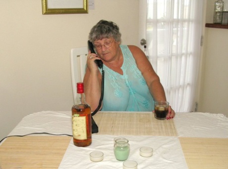 fat grannies having sex free nude pic