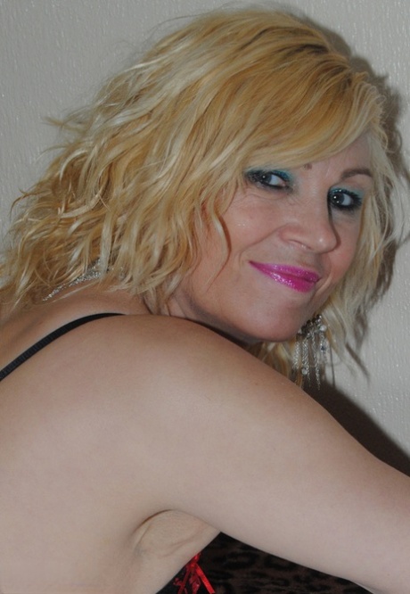 bigger thicker harder penis free nude galleries