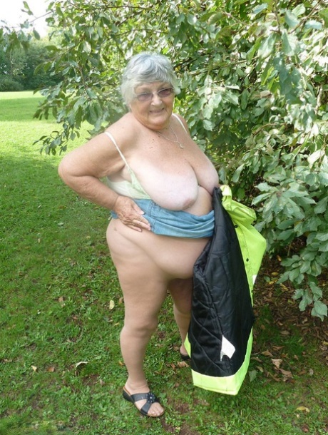 fat booty mom fuck sin art naked pics