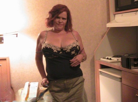 fat mature feet art xxx image