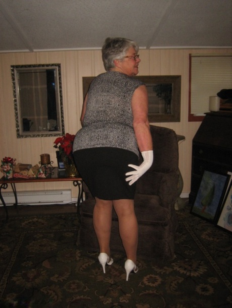 thick ass neighbor pornographic photo