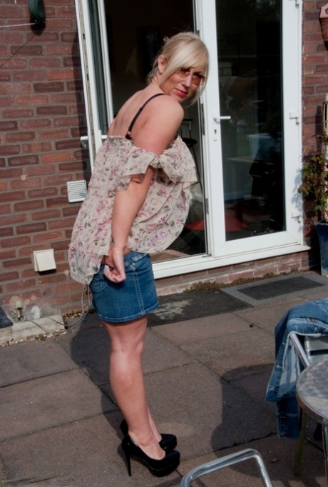 big ass milf blowjob lingerie beautiful archive