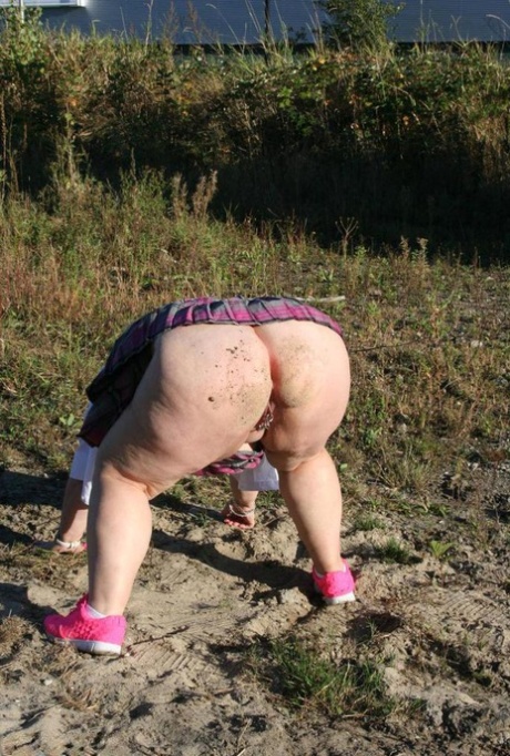 chubby drunk bitch sleeping naked art nude image