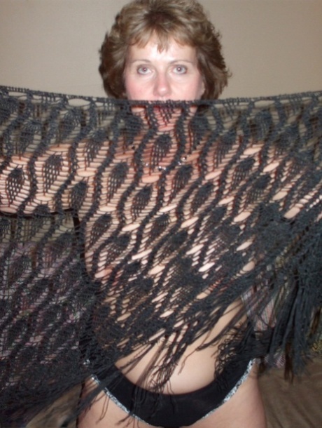 bbw granny linda art nude img