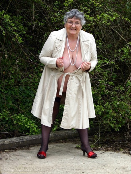 machiatto bbw hot sexy images
