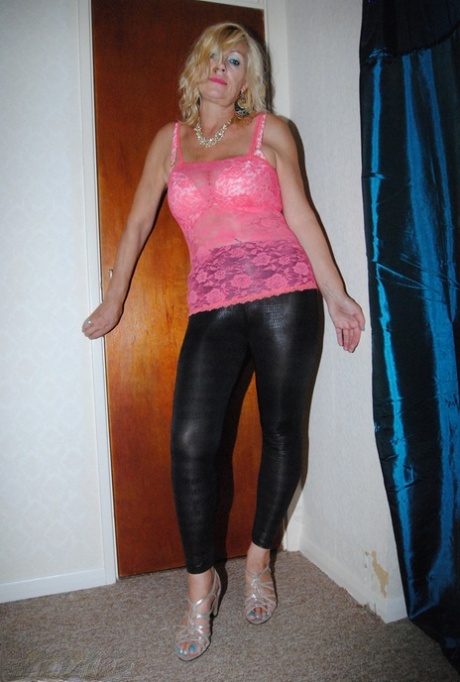 thick latina stepsister hot xxx galleries