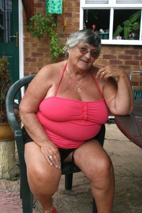 thick hips wife with her bbc nice pics