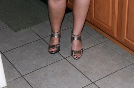 bbw white slave bitch hot nude pic