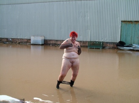big ass black chick enjoys being watched sexy naked photos