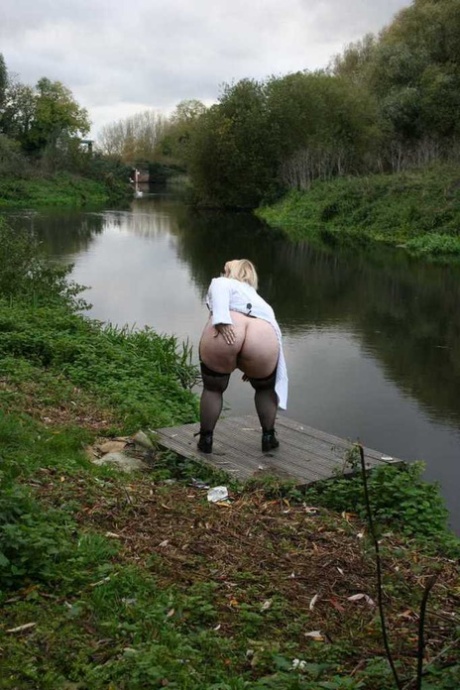 bbw throated nude image