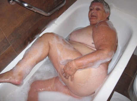 fat bbw sister creampied sexy nudes img