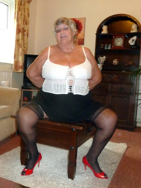 fat pussy solo up close pornographic image