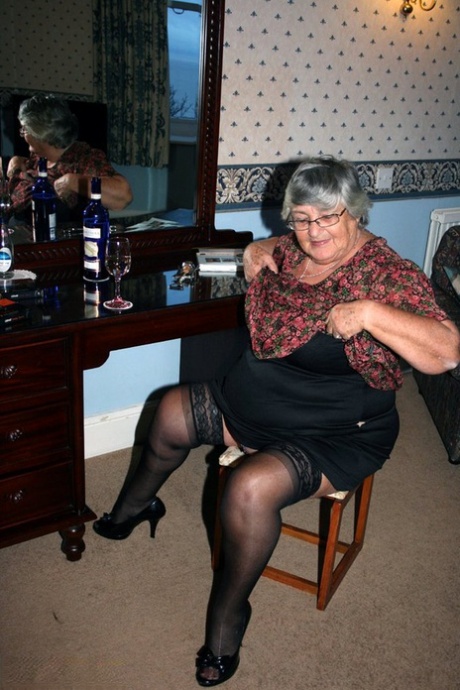 thick black ass solo porn archive