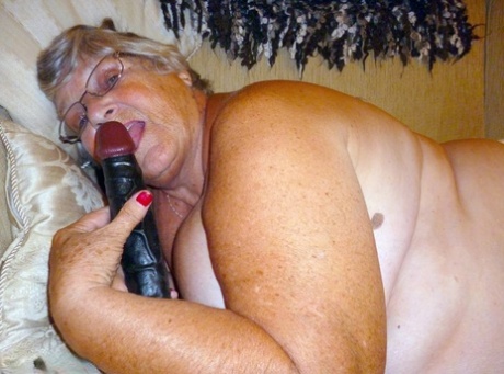 bbw shaking orgasm pretty pic
