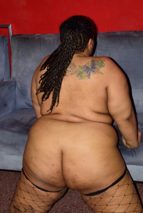 big ass girls lick dick slowly hot nude pic