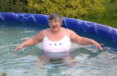 bbw raylene art naked photo