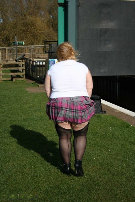 fat cougars hot sexy photos