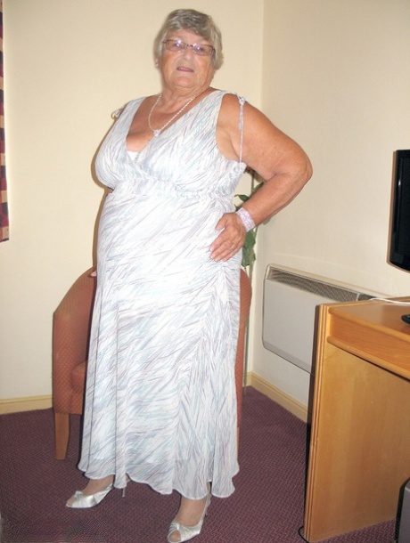 bbw housemaid sexy nudes archive