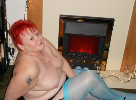 big booty chick takes bbc backshots porn pictures
