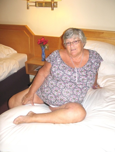 bbw post erotic images