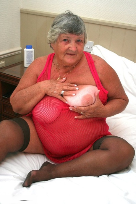 bbw bras nudes images