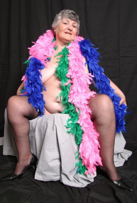 sexy bbw takes dick in her pussy and ass art naked pic